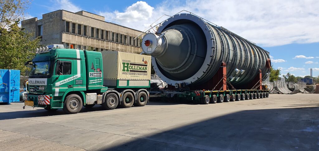 Transportation of industrial machinery — photo 2